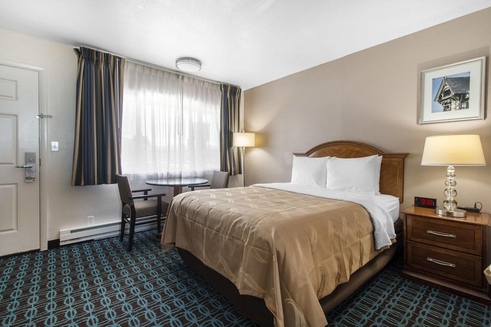Ramada Bayside Inn & Suites Eureka Esterno foto